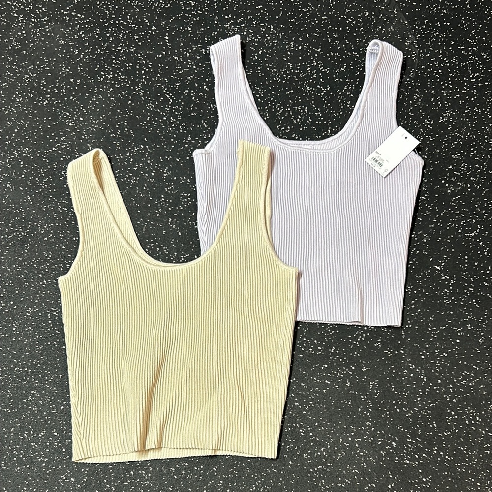 Sculpt Knit Sweater Tank Top - Cream and Light Purple